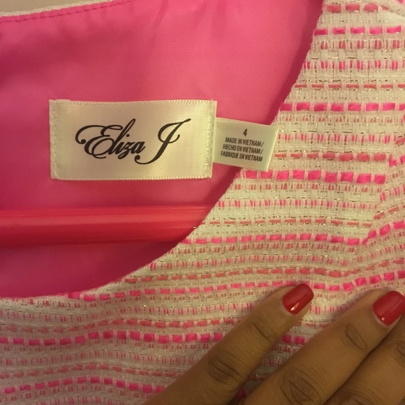 Eliza J Sleeveless Dress - Picture 2 of 3